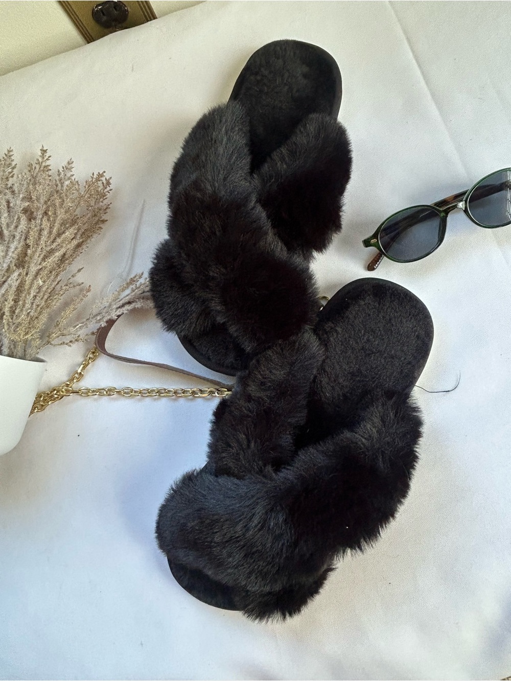 Women's Black Faux Fur Slide Slippers 9-10